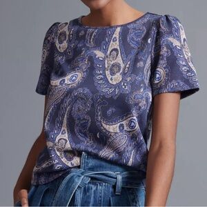 Anthropologie Short Sleeve Blue Paisley Top Size Small Sparkly